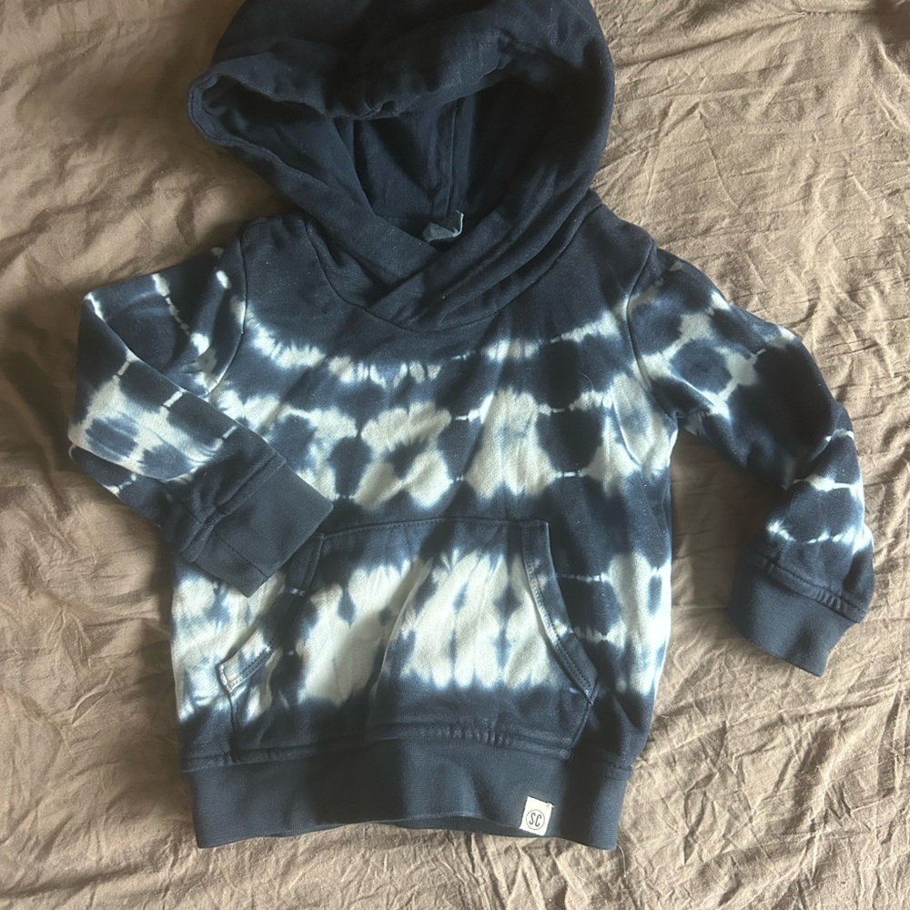 Blue and White Tie-Dye Sweatshirt with Hood